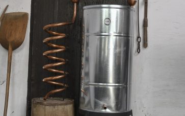   Horganyzott tartályos hűtő, réz spirálos 200l vízzáras kivitel