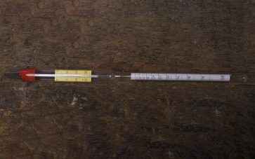 Szeszfokoló hőmérővel 0-100%